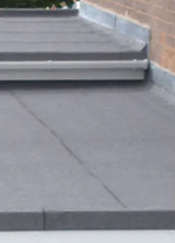 Felt flat roof with upstand